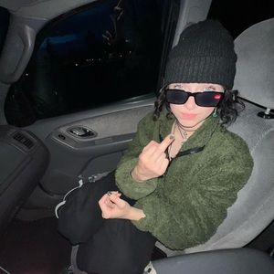 Meet your Posher, Sonia